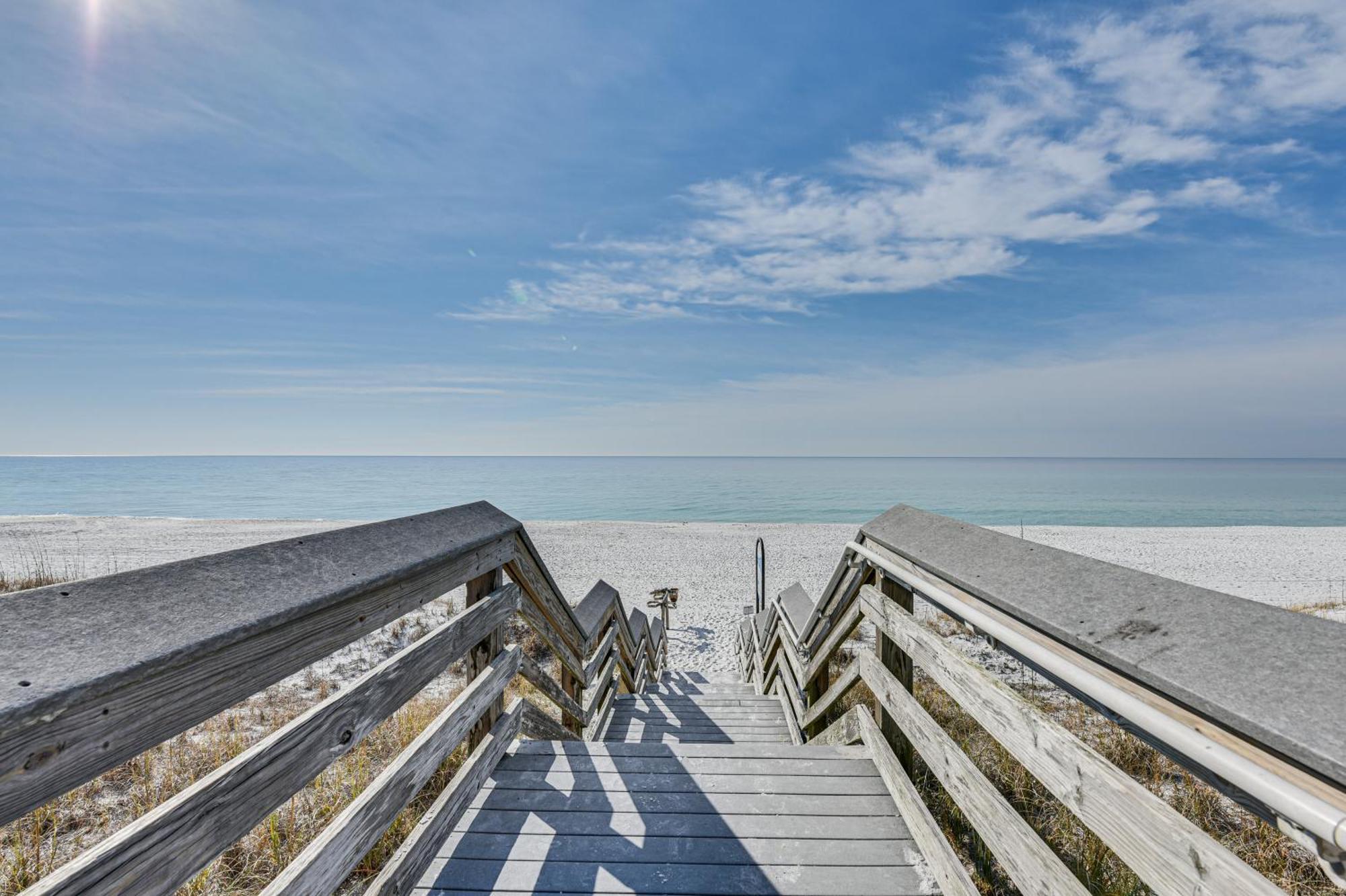 Walk To Beach Miramar Tropical Cabana With Deck! Destin Zewnętrze zdjęcie